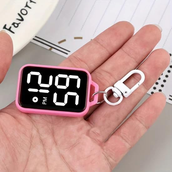 LED Digital Display Keychain Watch, Plastic, Small, Unisex Sports Style, Square Electronic Clock with Keyring, Portable Digital Timepiece for Kids and Students Multicolor